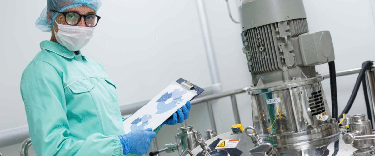 How Do Pigging Equipment Manufacturers Support Compliance in Regulated Industries?